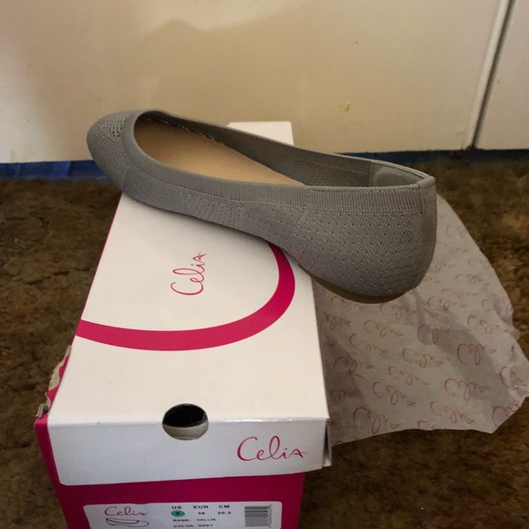 NEW WOMEN FLATS - Picture 4 of 5